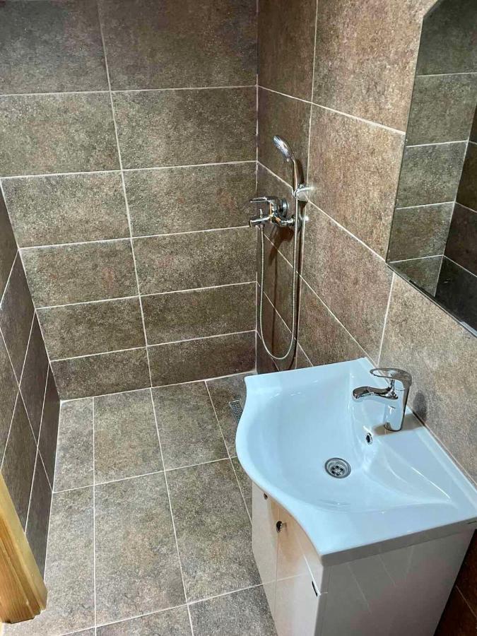 Kula Nekovic Bed & Breakfast Gusinje Eksteriør bilde