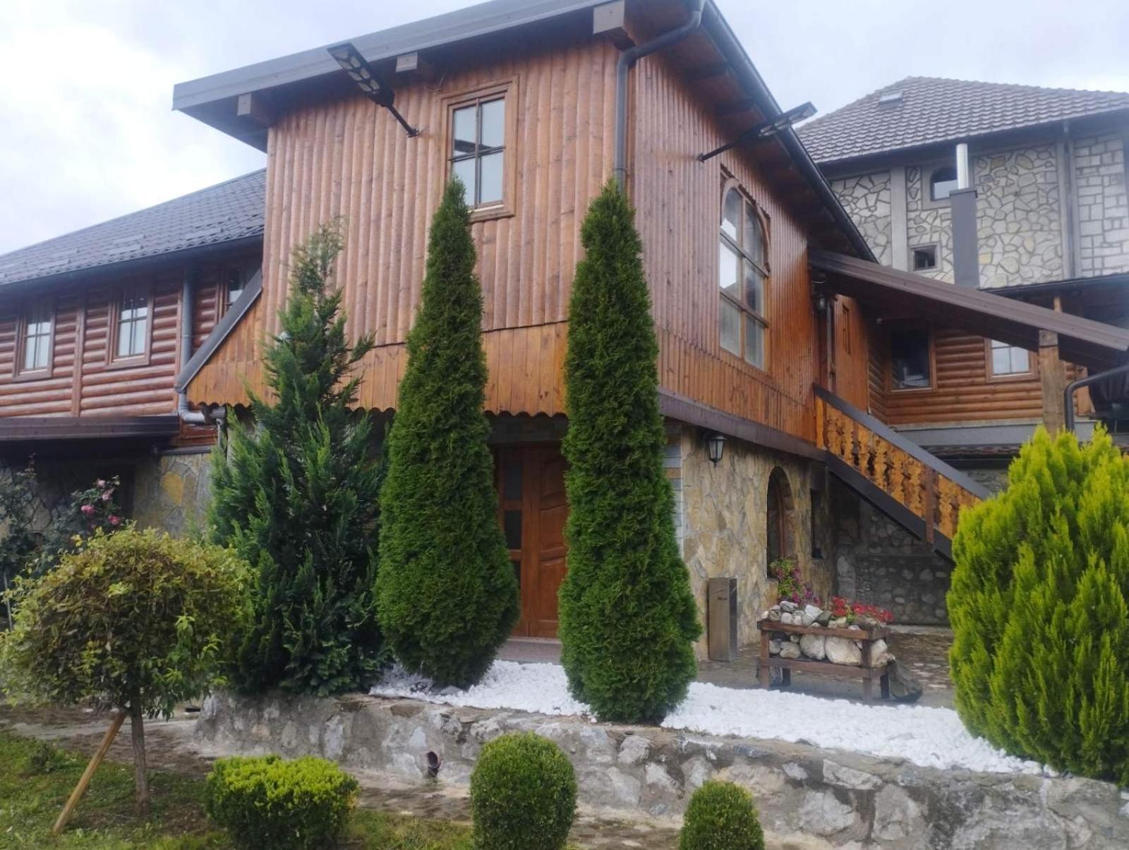 Kula Nekovic Bed & Breakfast Gusinje Eksteriør bilde